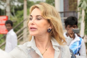 Mrs. Elena Cuomo in Sendivakkam