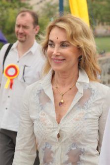 Mrs. Elena Cuomo in Sendivakkam