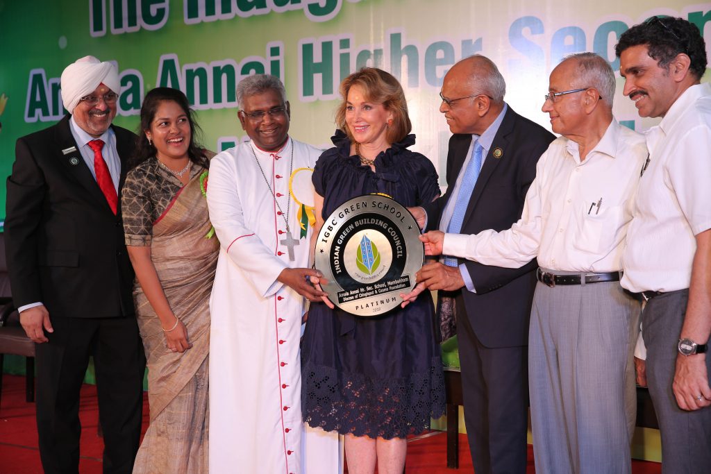 Inauguration de l'école vertes de Mambakkam (Inde) construite avec le financement de la Fondation Cu